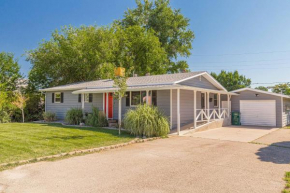 Mesa Manor Pet Friendly W- Fenced Yard!
